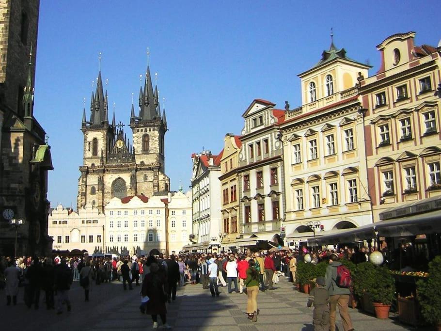 Апартаменты Fun + Easy In The Center Of Prague! Экстерьер фото